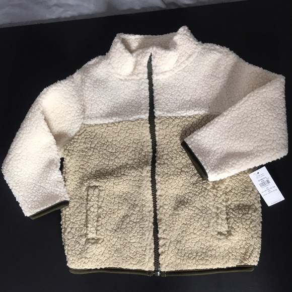 Cute zip up sweater - Picture 2 of 4